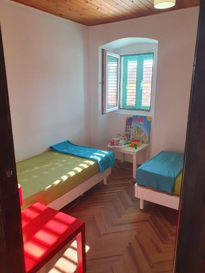 Family House "Pansion Kvarner" Villa Punat Buitenkant foto